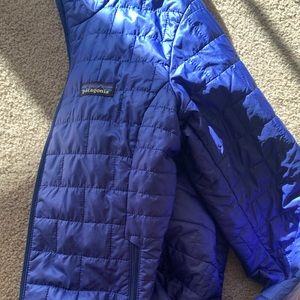 ONLY WORN ONCE PATAGONIA BLUE JACKET SIZE SMALL